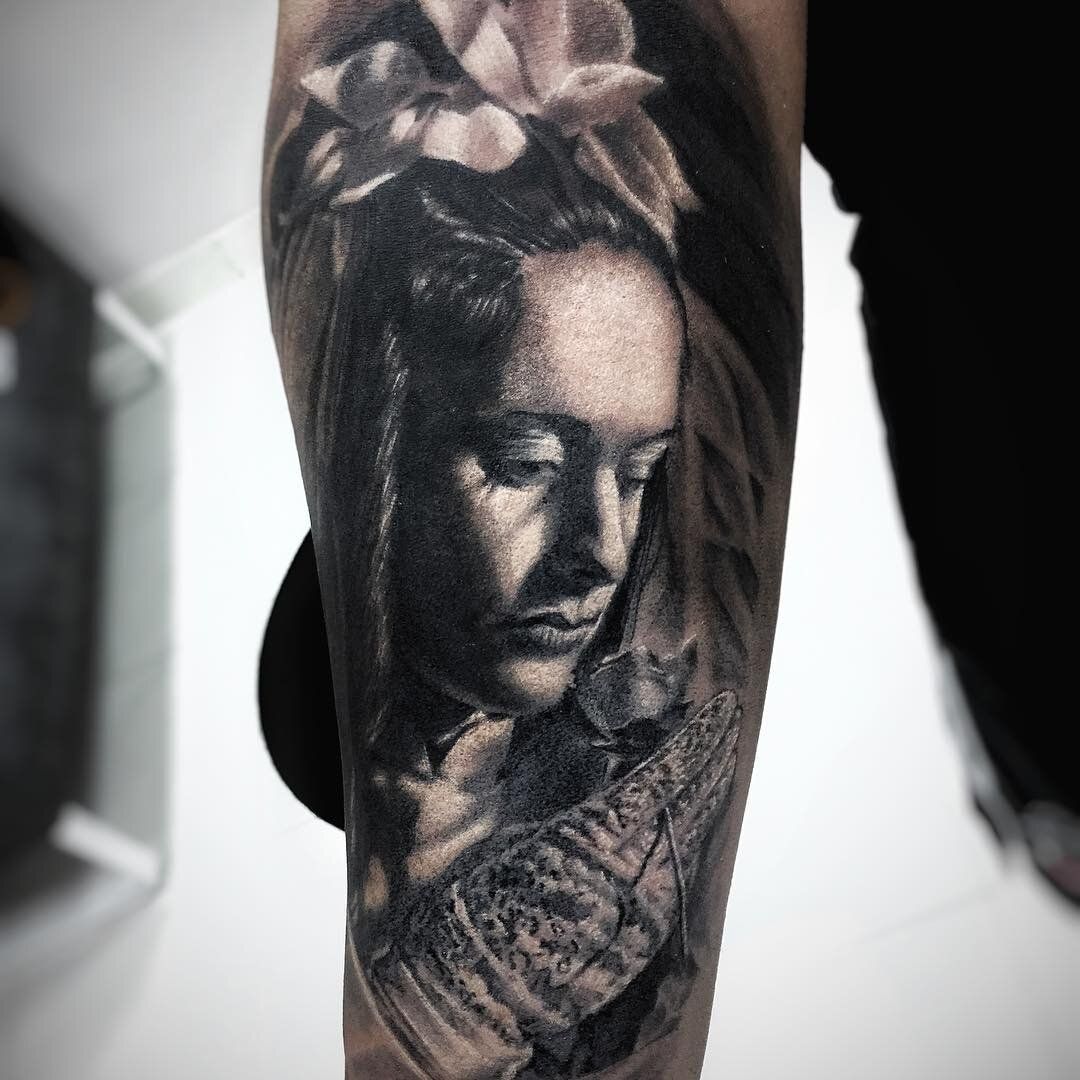 Tattoo artwork by Cias