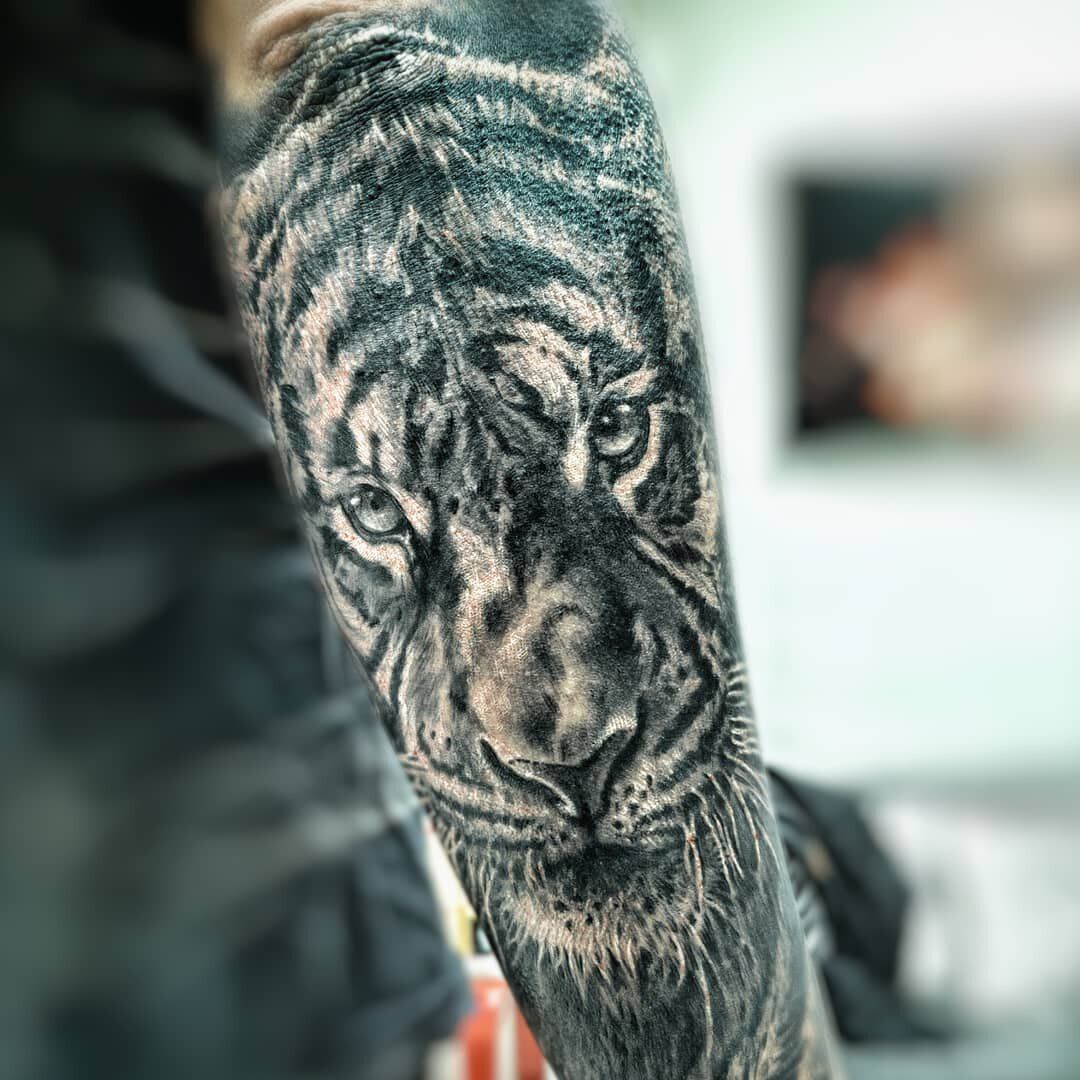 Tattoo artwork by Cias