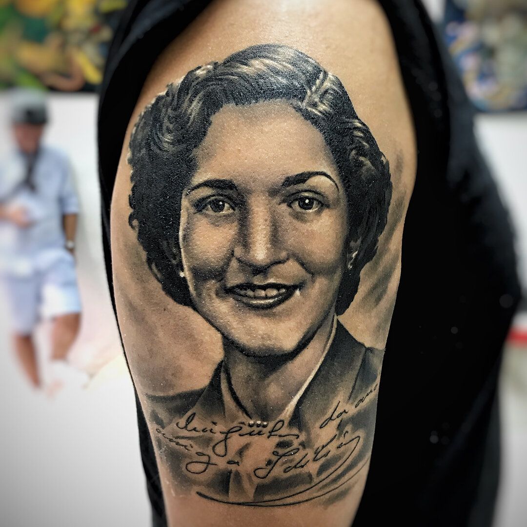 Tattoo artwork by Cias